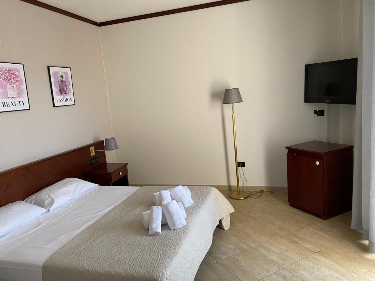 Park Hotel Imperatore Adriano Tivoli Dış mekan fotoğraf